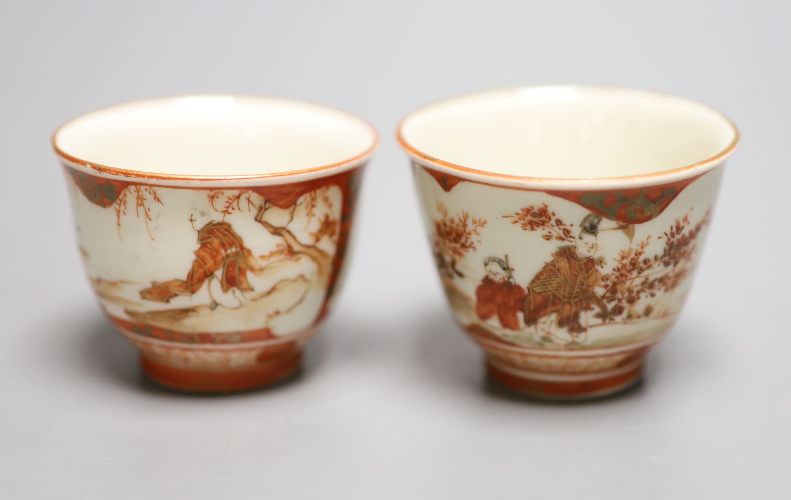 Two Japanese Kutani tea bowls, 19th century